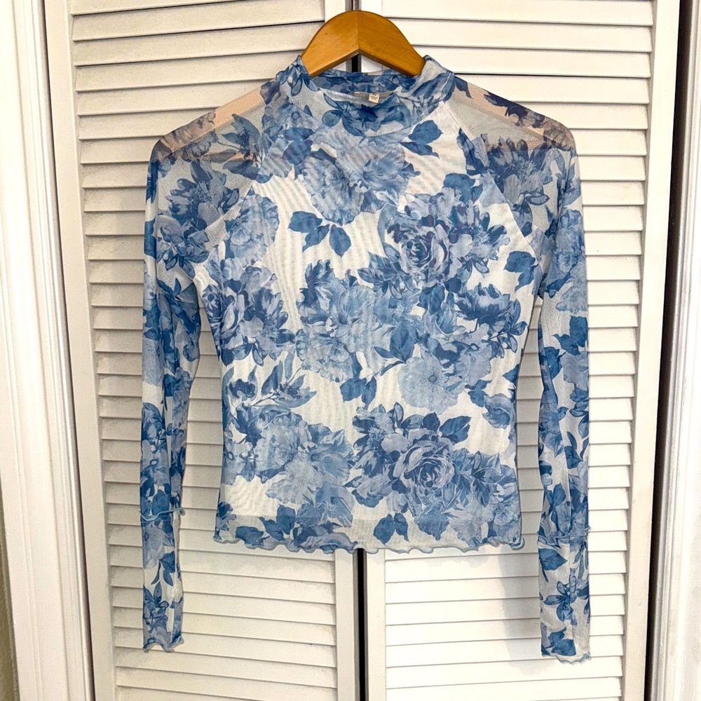 Promesa Blue Floral Mesh Semi-Sheer Blouse - M